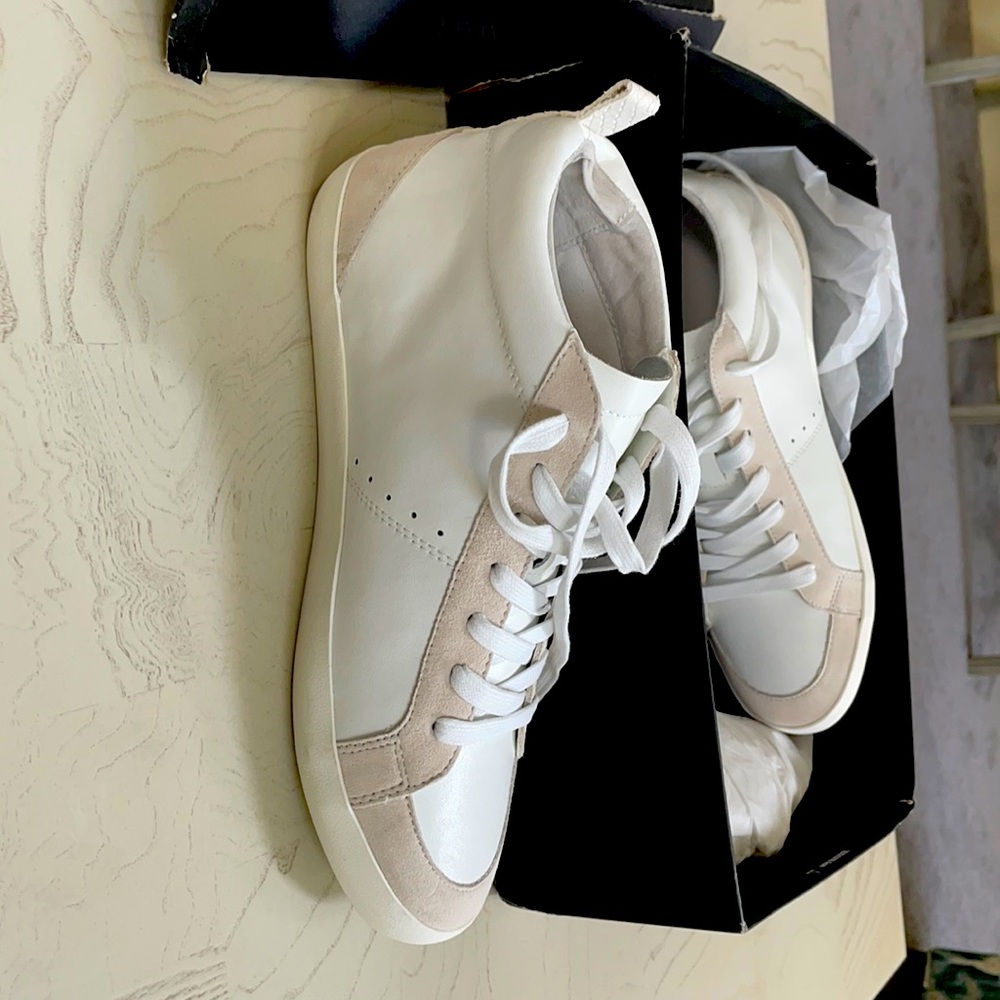 Banana Republic mid top sneakers, white!8.5! New